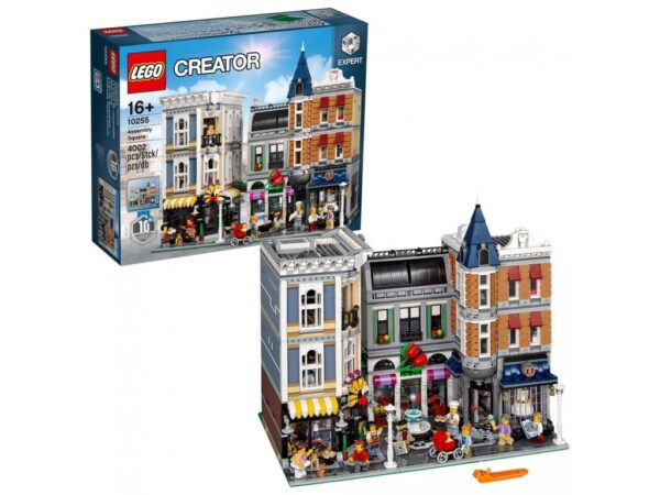 LEGO® Creator Expert 10255 Shromáždění na náměstí