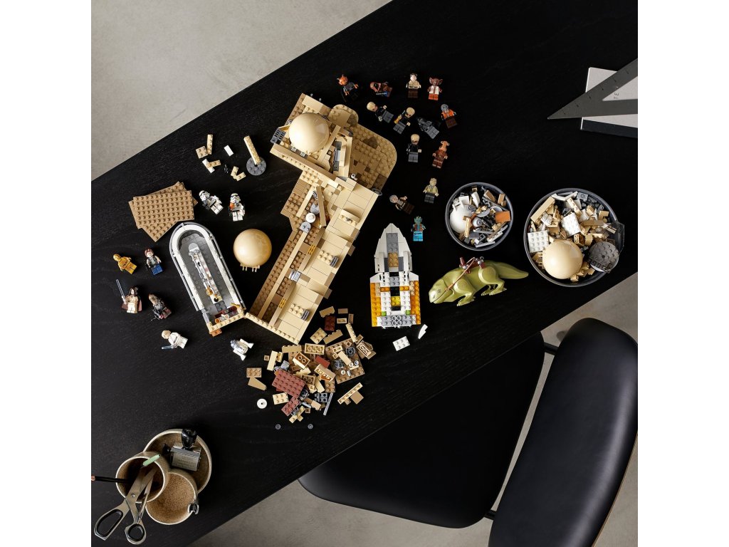 LEGO® Star Wars™ 75290 Kantýna Mos Eisley™ - Obrázek 8