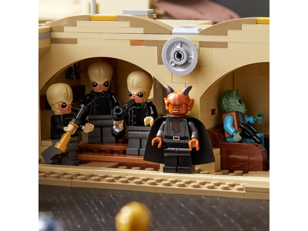 LEGO® Star Wars™ 75290 Kantýna Mos Eisley™ - Obrázek 4