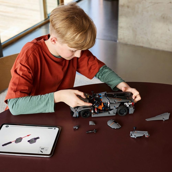 LEGO® Technic 42173 Šedé hyperauto Koenigsegg Jesko Absolut - Obrázek 5