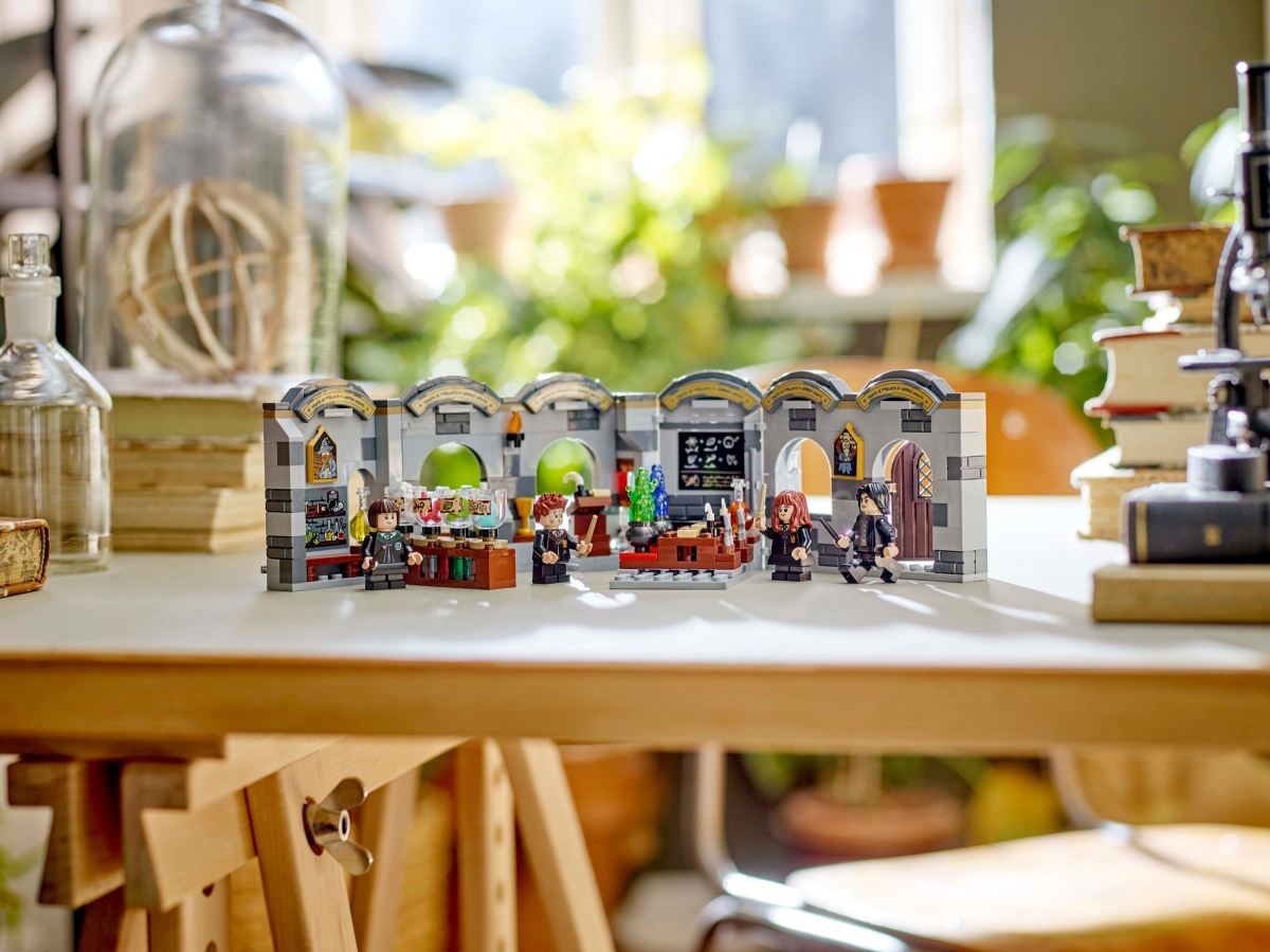 LEGO® Harry Potter™ 76431 Bradavický hrad: Hodina lektvarů - Obrázek 6