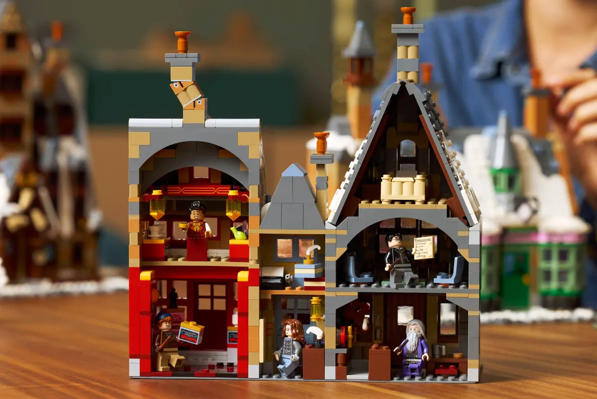 LEGO® 76457 HARRY POTTER™ Vesnice Prasinky – sběratelská edice - Obrázek 6