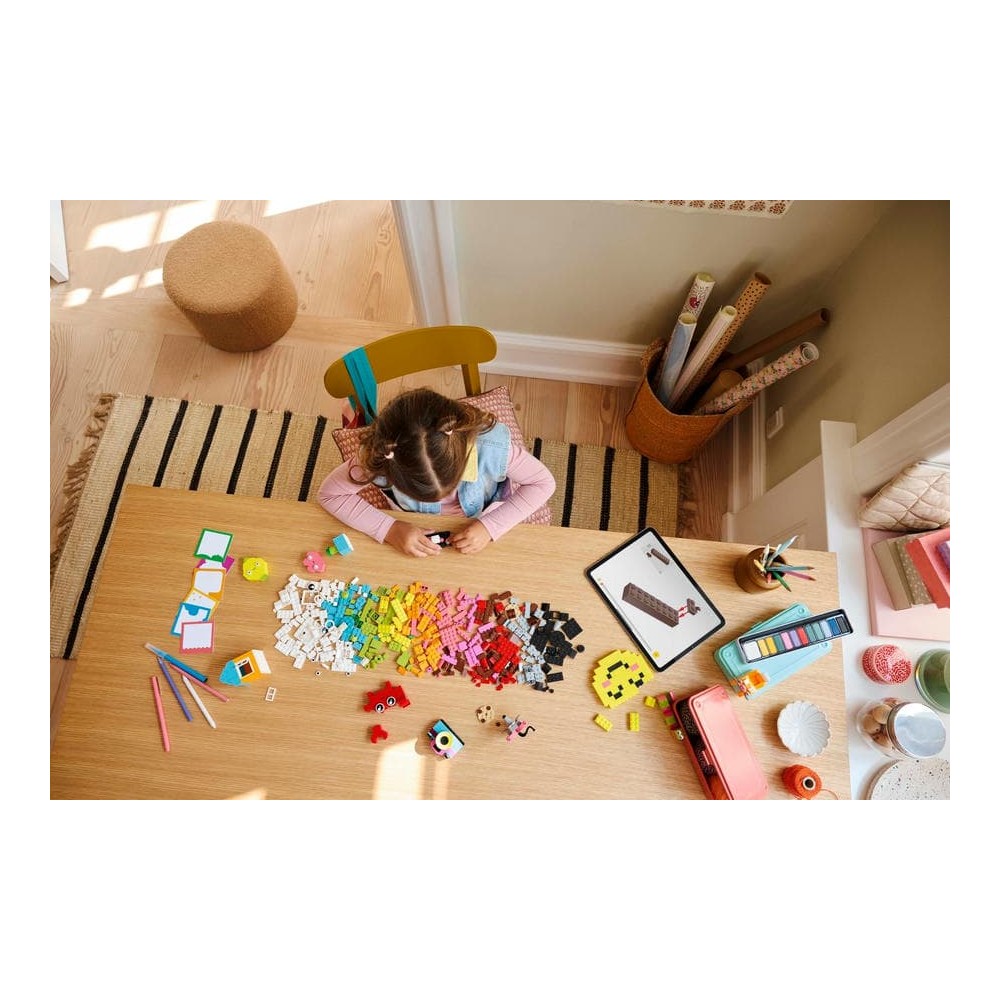 LEGO® Classic 11042 Kreativní veselá krabička - Obrázek 3