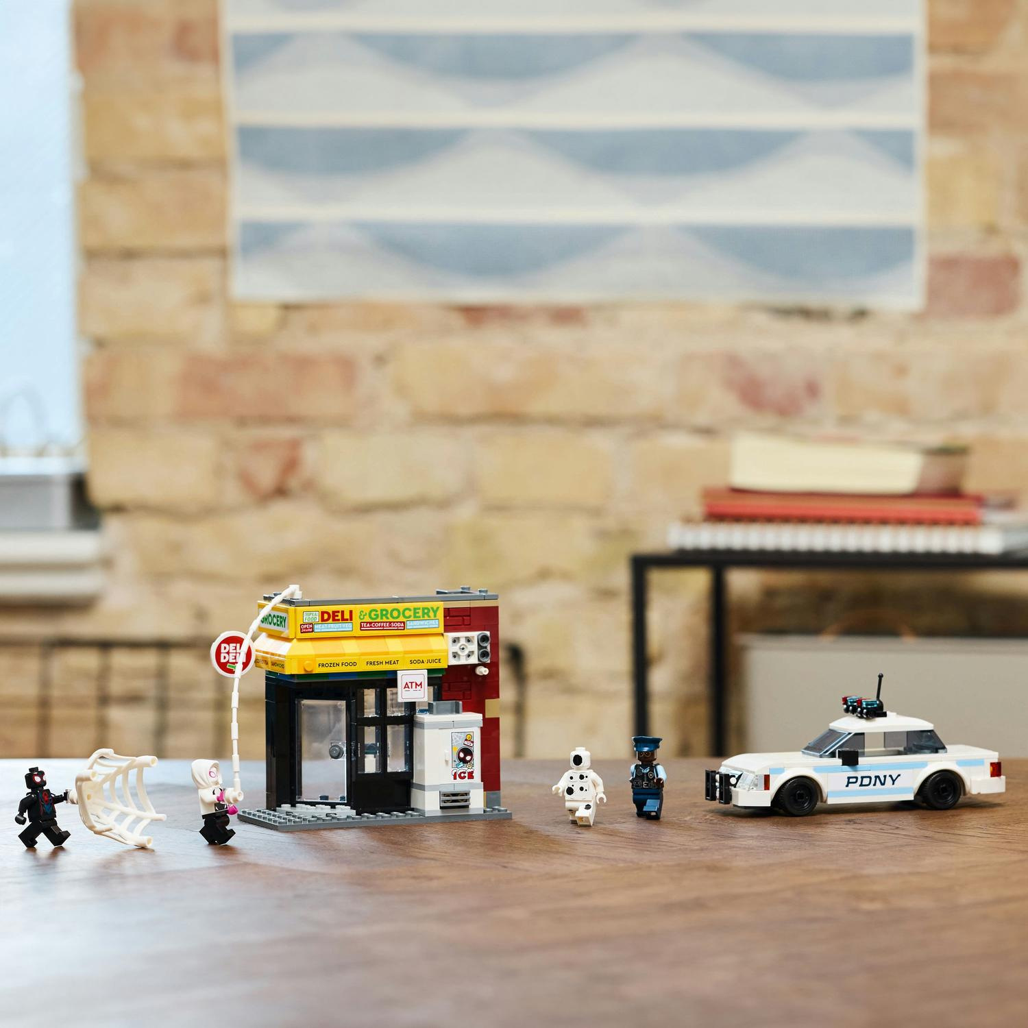 LEGO® Marvel 76311 Spider-Verse: Miles Morales vs. Flek - Obrázek 5