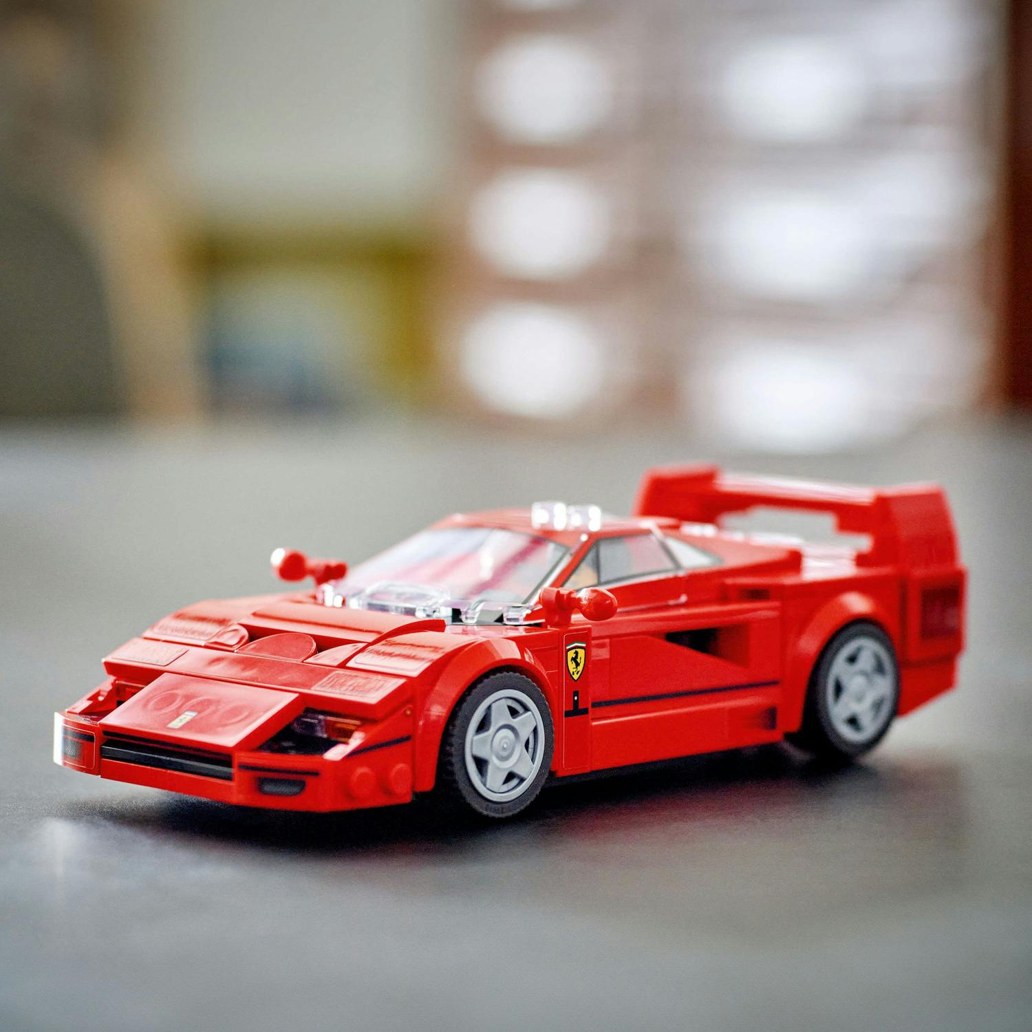 LEGO® Speed Champions 76934 Superauto Ferrari F40 - Obrázek 5