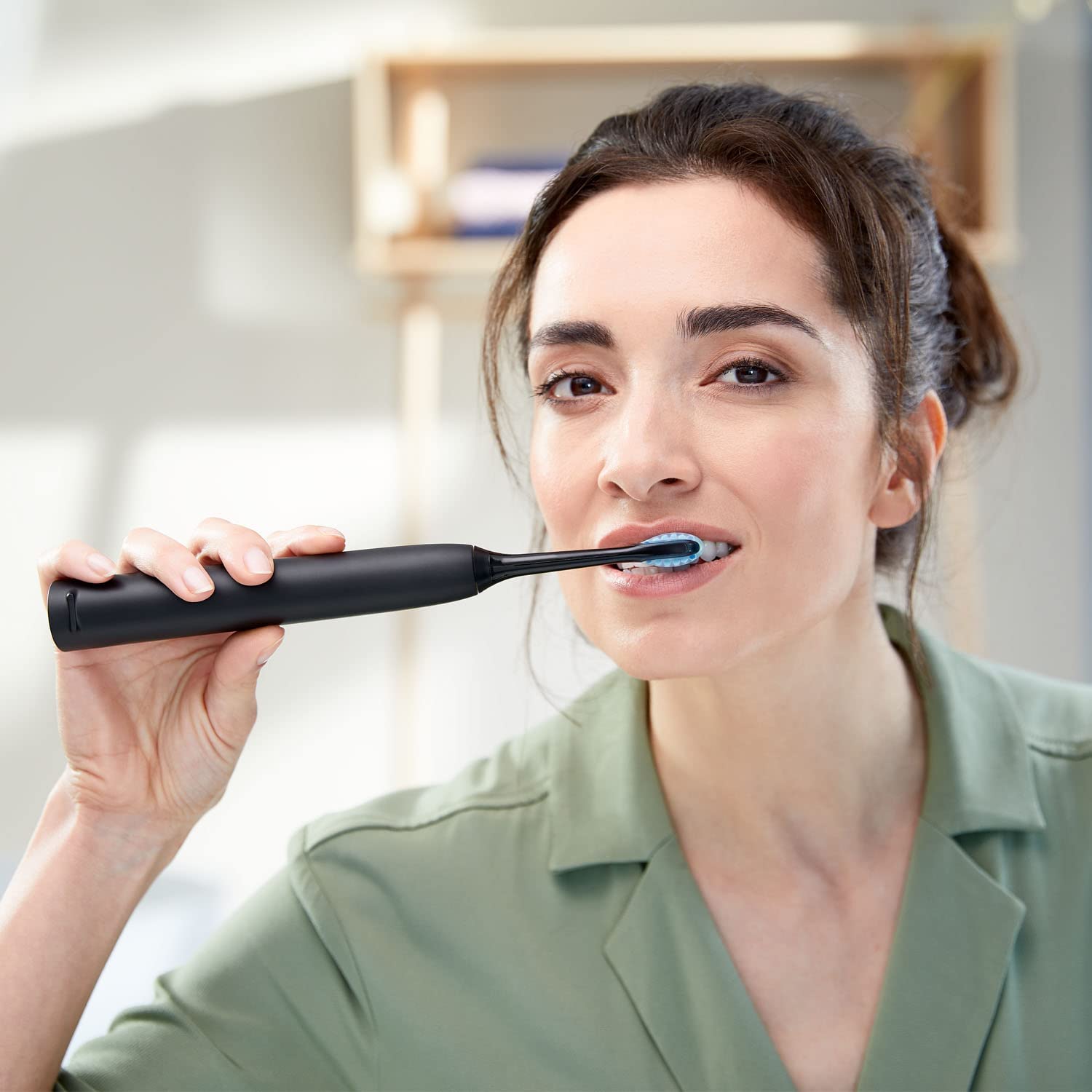 Philips Sonicare ExpertClean 7300 HX9601/02 - Obrázek 2