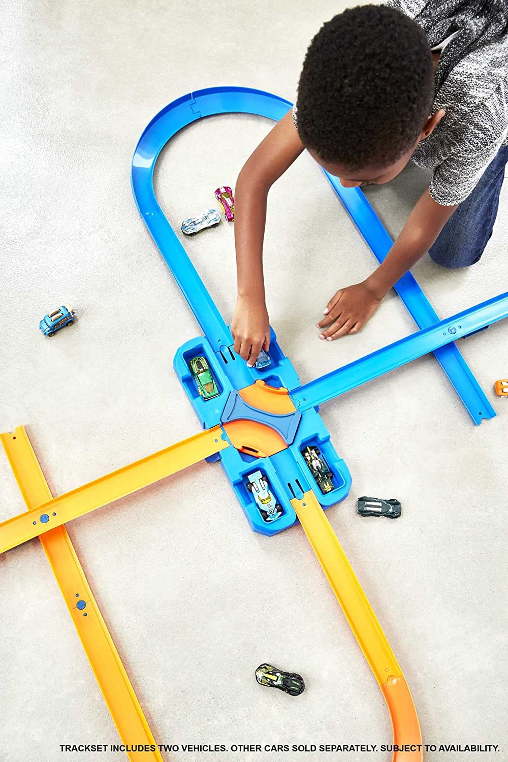 Hot Wheels Track Builder box plný triků (GGP93) - Obrázek 3