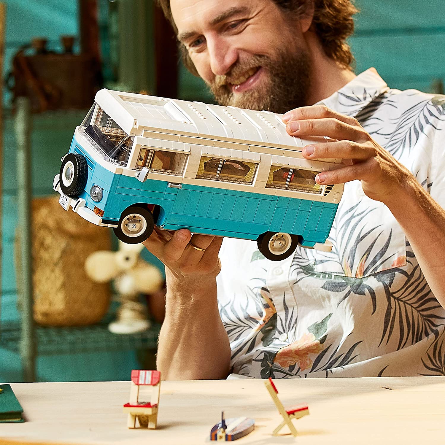 LEGO® Creator Expert 10279 Volkswagen T2 Camper Van - Obrázek 2