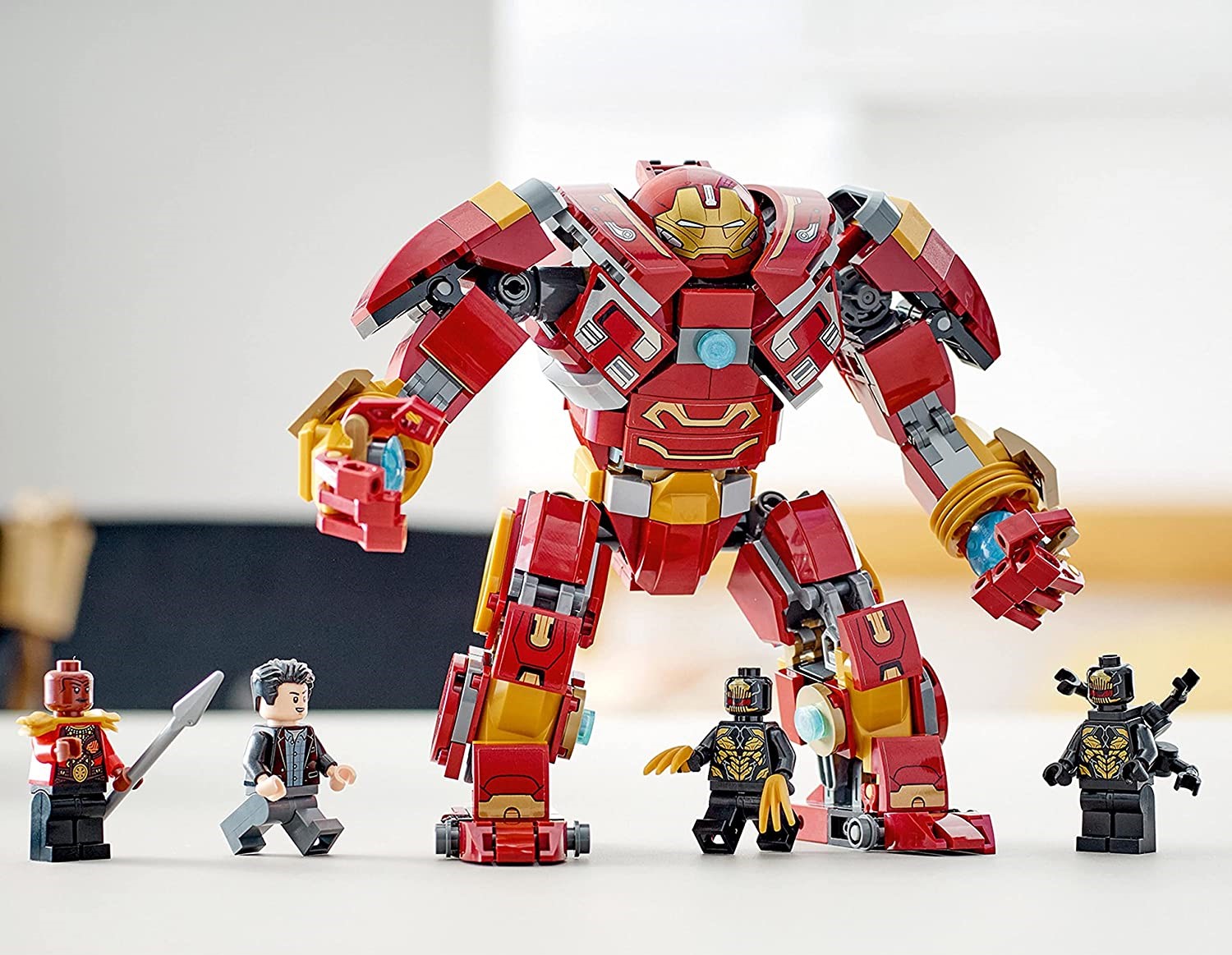 LEGO® Marvel 76247 Hulkbuster: Bitva o Wakandu - Obrázek 4