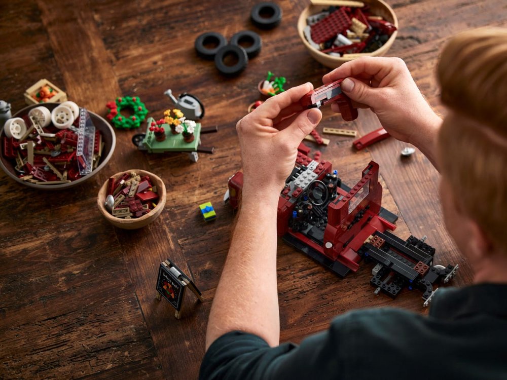 LEGO® Creator Expert 10290 Pick-up - Obrázek 21