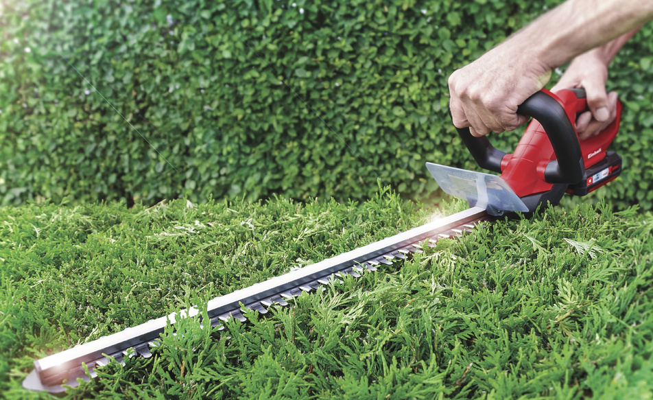 Nůžky na živý plot Einhell GE-CH 1846 Li Kit Expert Plus 1,5Ah