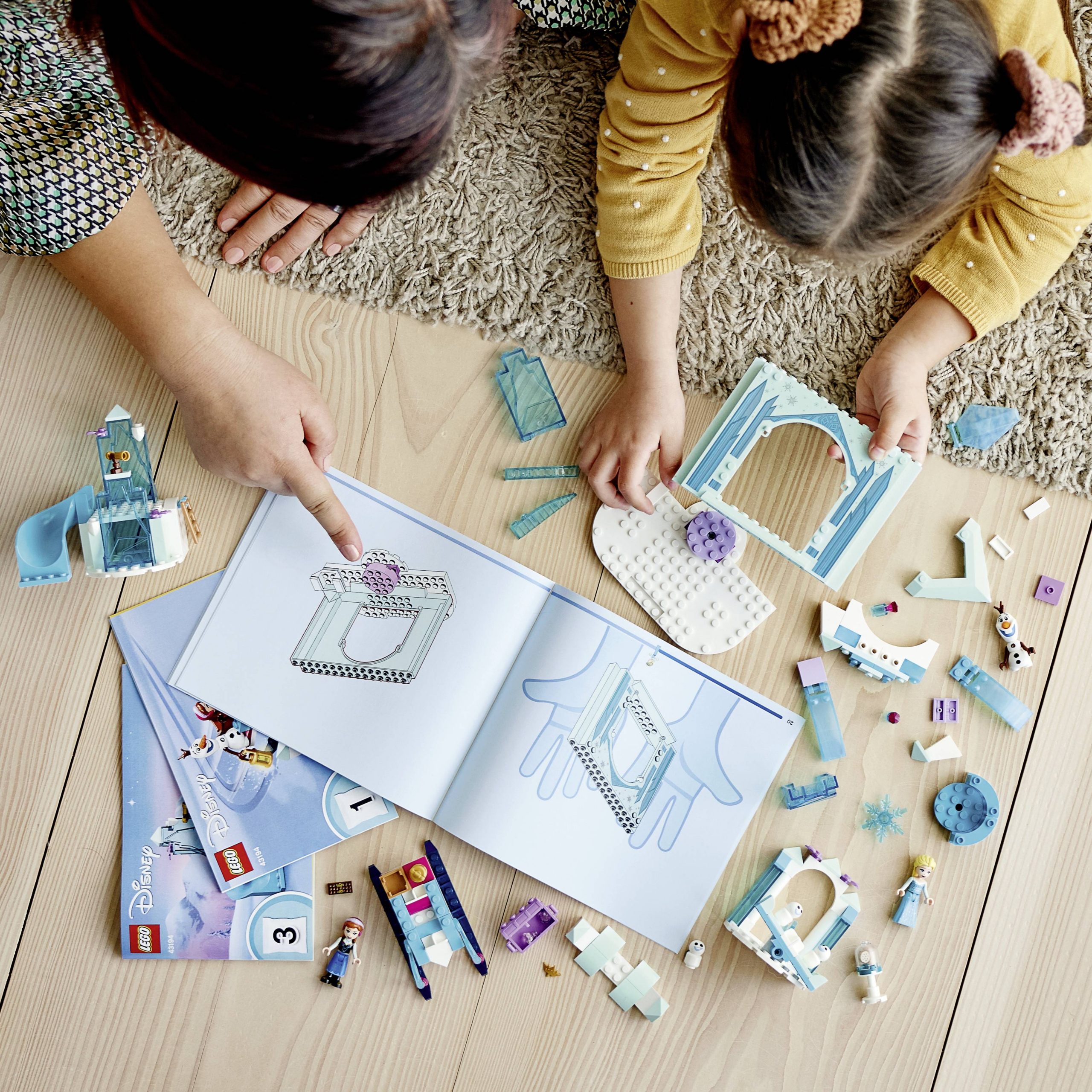 LEGO® 43194 DISNEY PRINCEZNY LEDOVÁ ŘÍŠE DIVŮ ANNY A ELSY - Obrázek 5