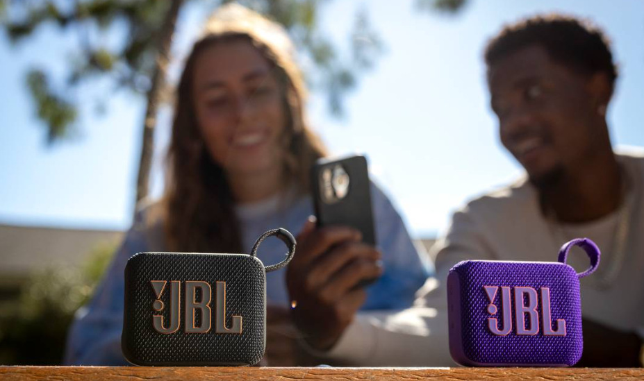 Přenosný reproduktor JBL GO 4, fialový