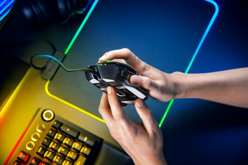 Razer Basilisk V2 černá (RZ01-03160100-R3M1) - Obrázek 10