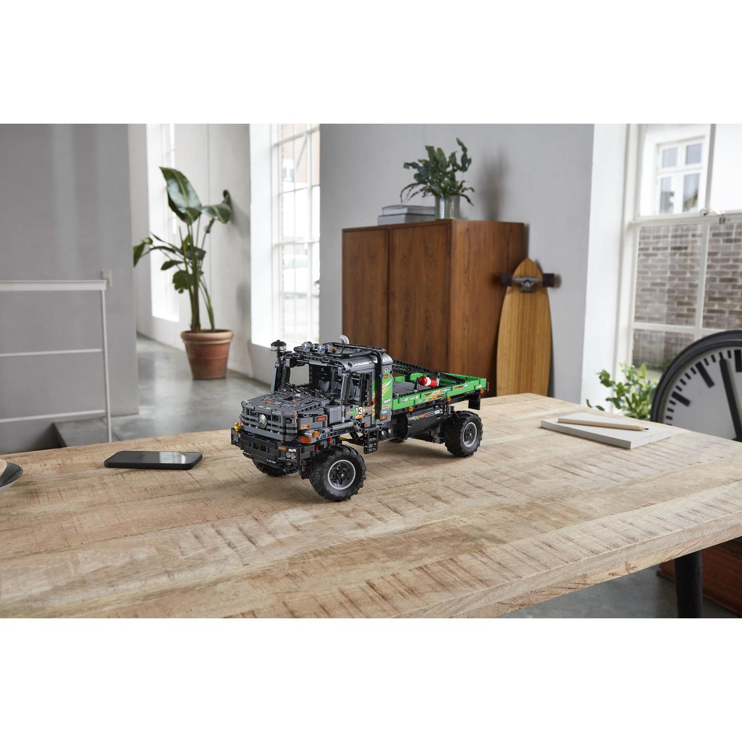 LEGO Technic 42129 Truck trialový vůz Mercedes-Benz Zetros 4x4 - Obrázek 5