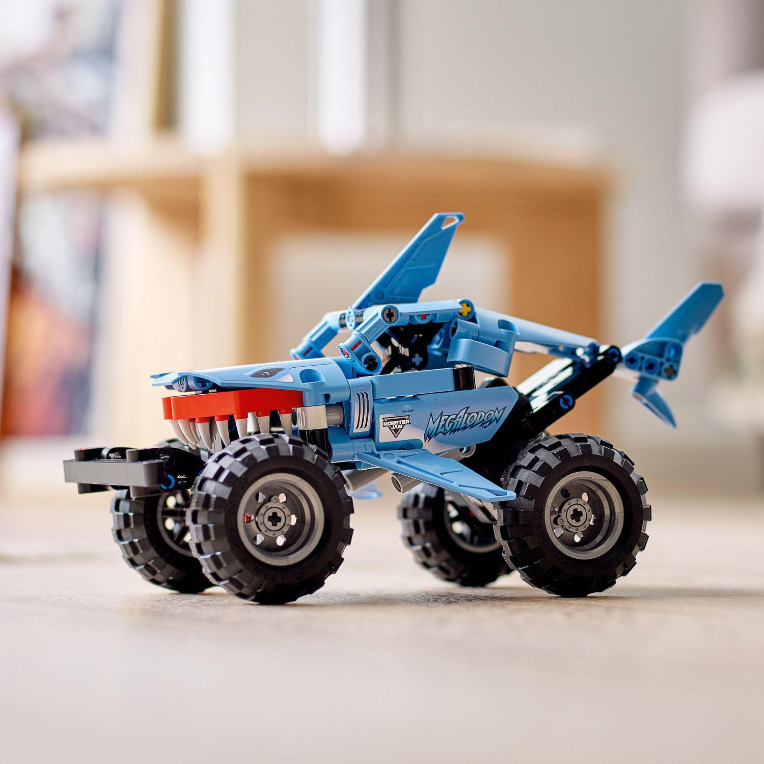 LEGO® Technic 42134 Monster Jam™ Megalodon™ - Obrázek 5