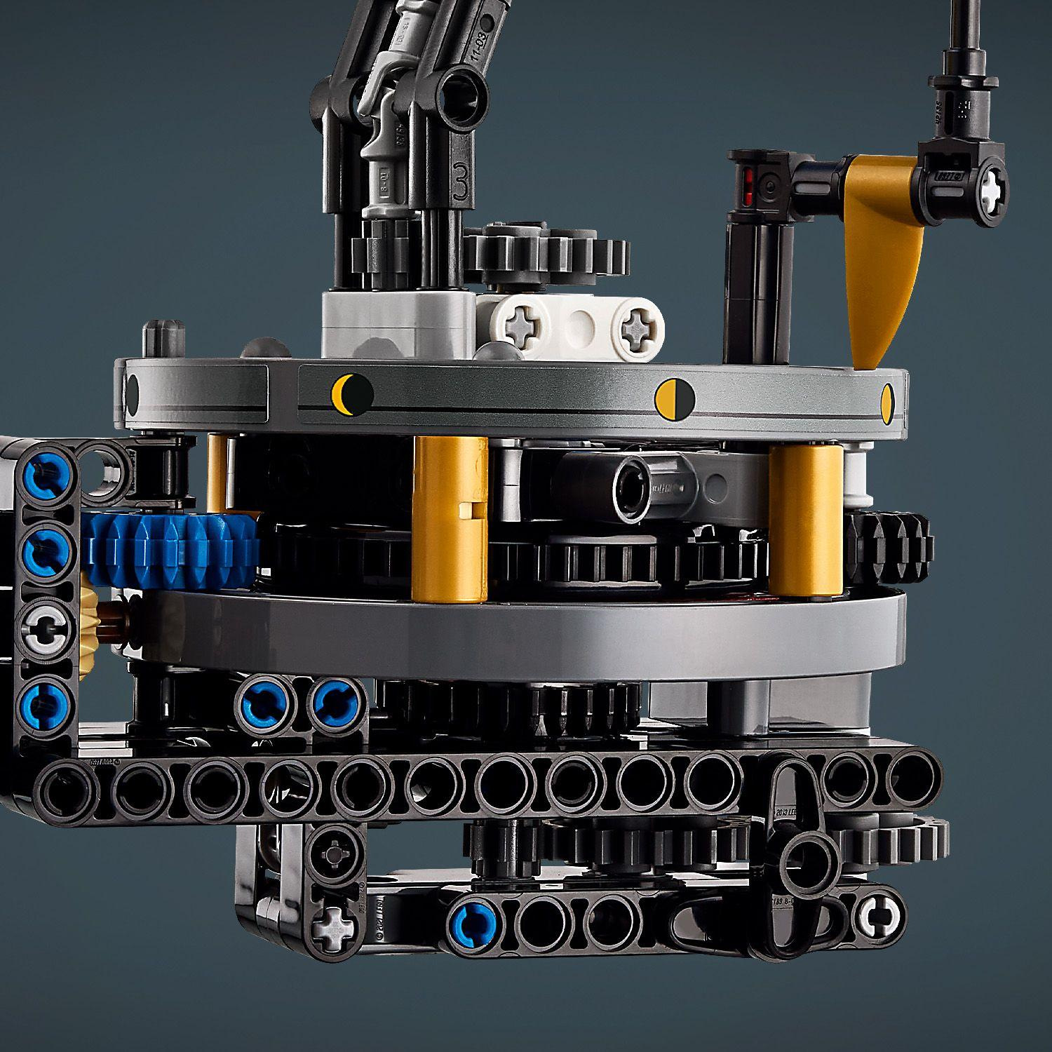 LEGO® Technic 42179 Model Země a Měsíce - Obrázek 7