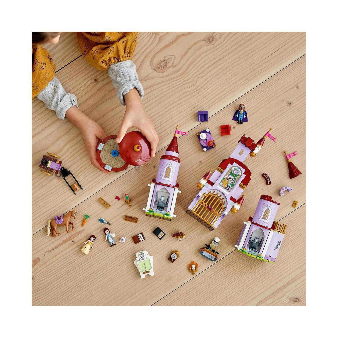 LEGO® Disney Princess™ 43196 Zámek Belly a zvířete - Obrázek 8