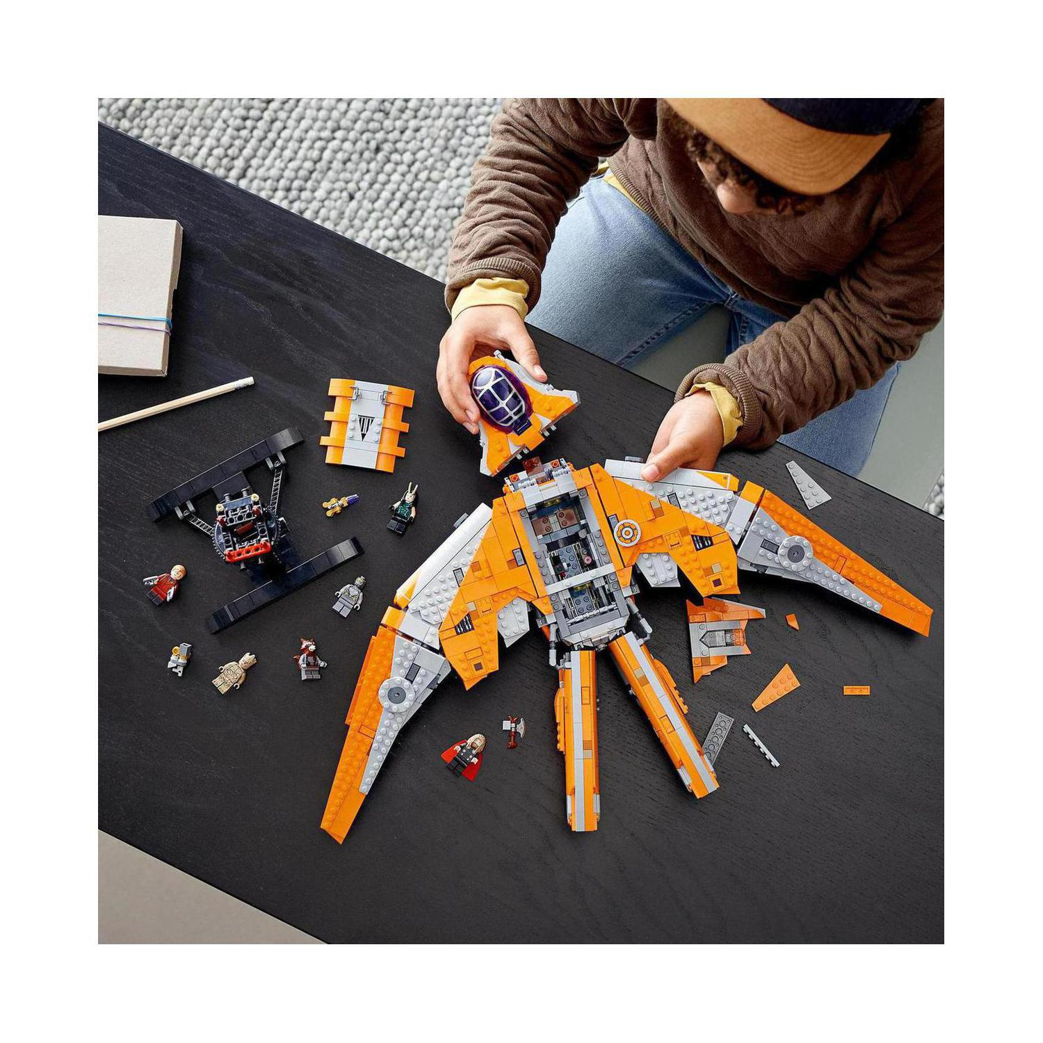 LEGO® Super Heroes 76193 Loď Strážců - Obrázek 8