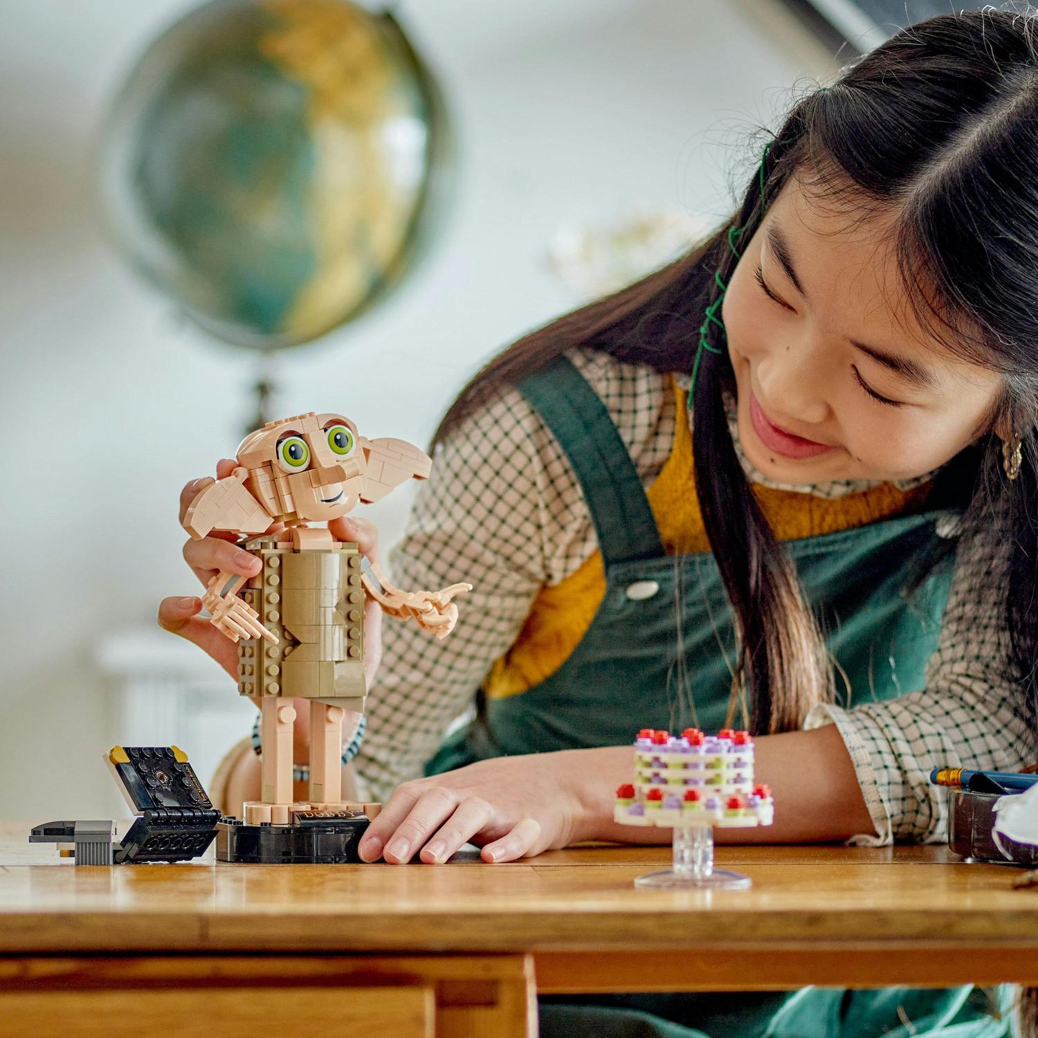 LEGO® Harry Potter™ 76421 Domácí skřítek Dobby™ - Obrázek 9