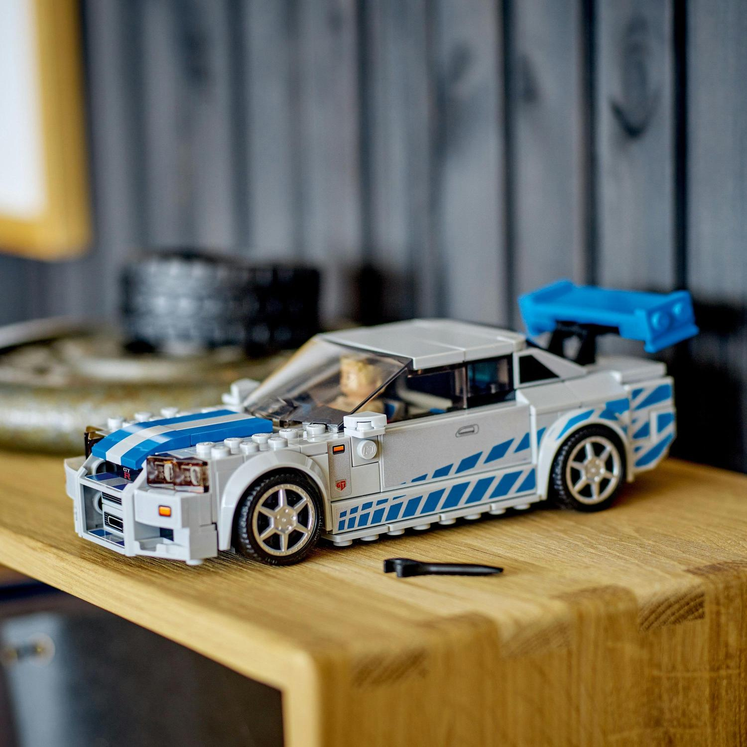 LEGO® Speed Champions 76917 2 Fast 2 Furious Nissan Skyline GT-R (R34) - Obrázek 6