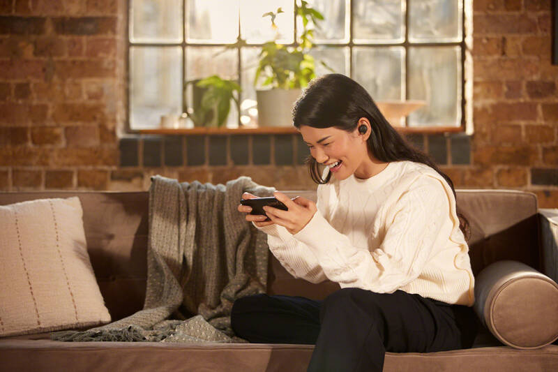 Sony WF-1000XM4 černá - Obrázek 22