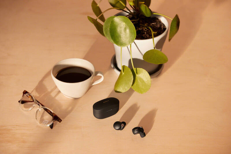 Sony WF-1000XM4 černá - Obrázek 26