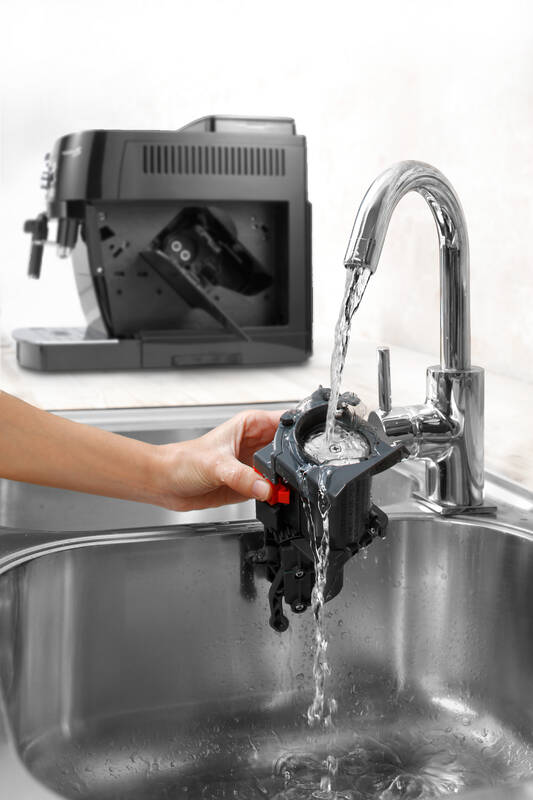 Espresso DeLonghi Magnifica S Ecam 22.112 B černé - Obrázek 5