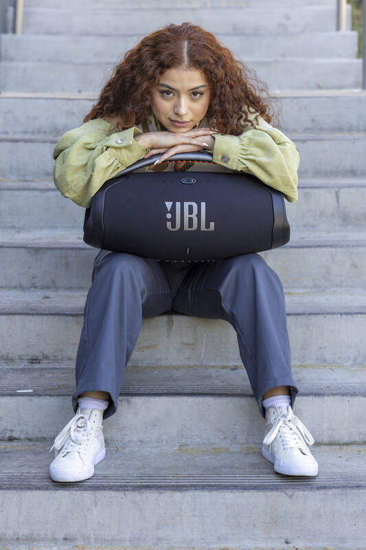 JBL Boombox 3 černý - Obrázek 11