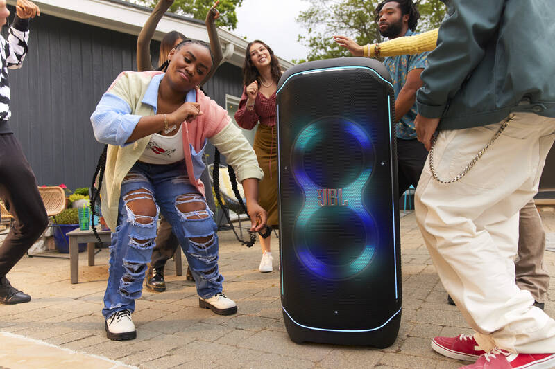 JBL PartyBox Ultimate, černá - Obrázek 11